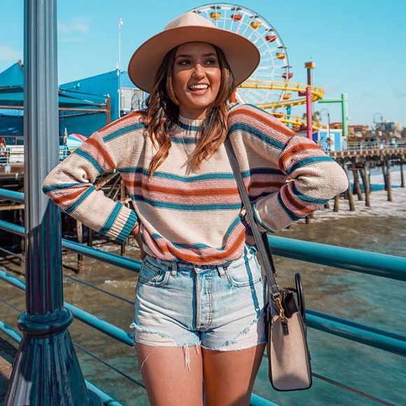dee elly Sweaters - Knit sweater